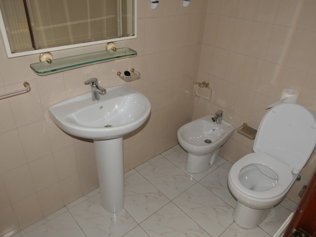Piso de 3/4 dormitorios, Avda. de La Coruña