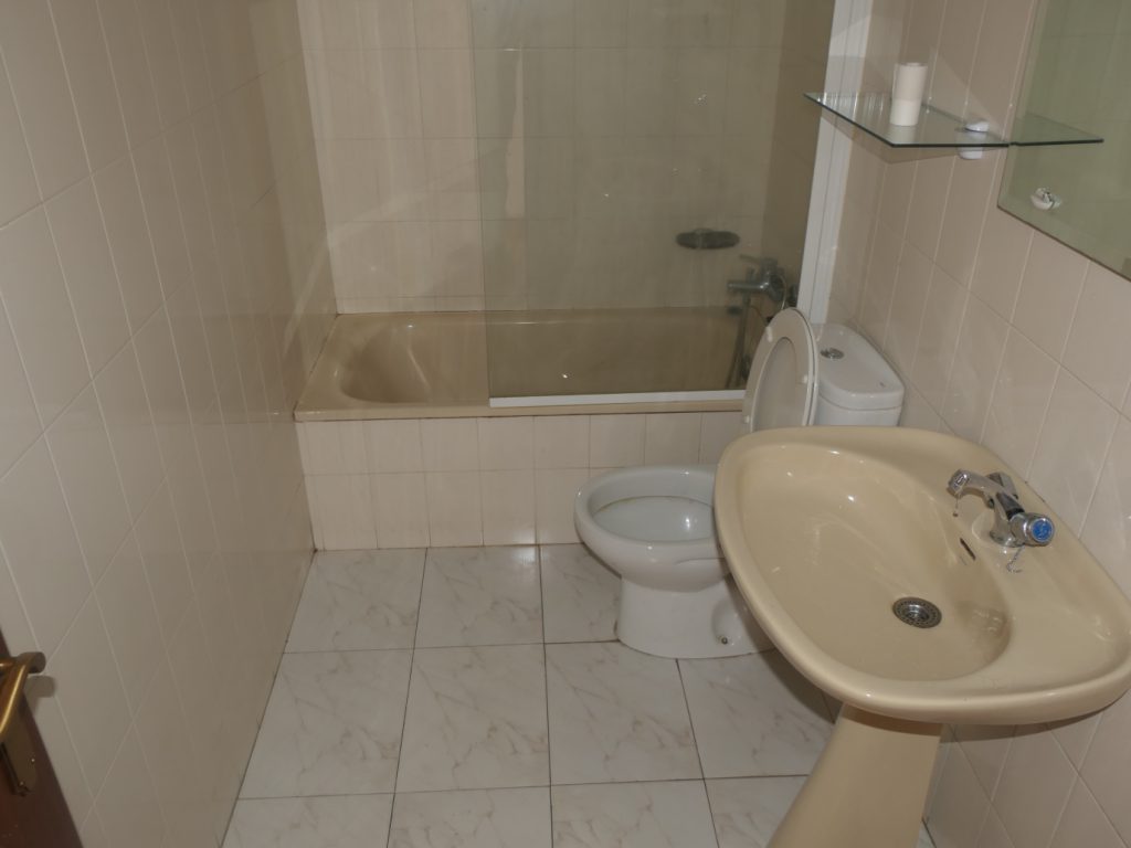 Piso de 3/4 dormitorios, Avda. de La Coruña
