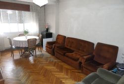 Piso de 3 dormitorios, Calle Río Sil