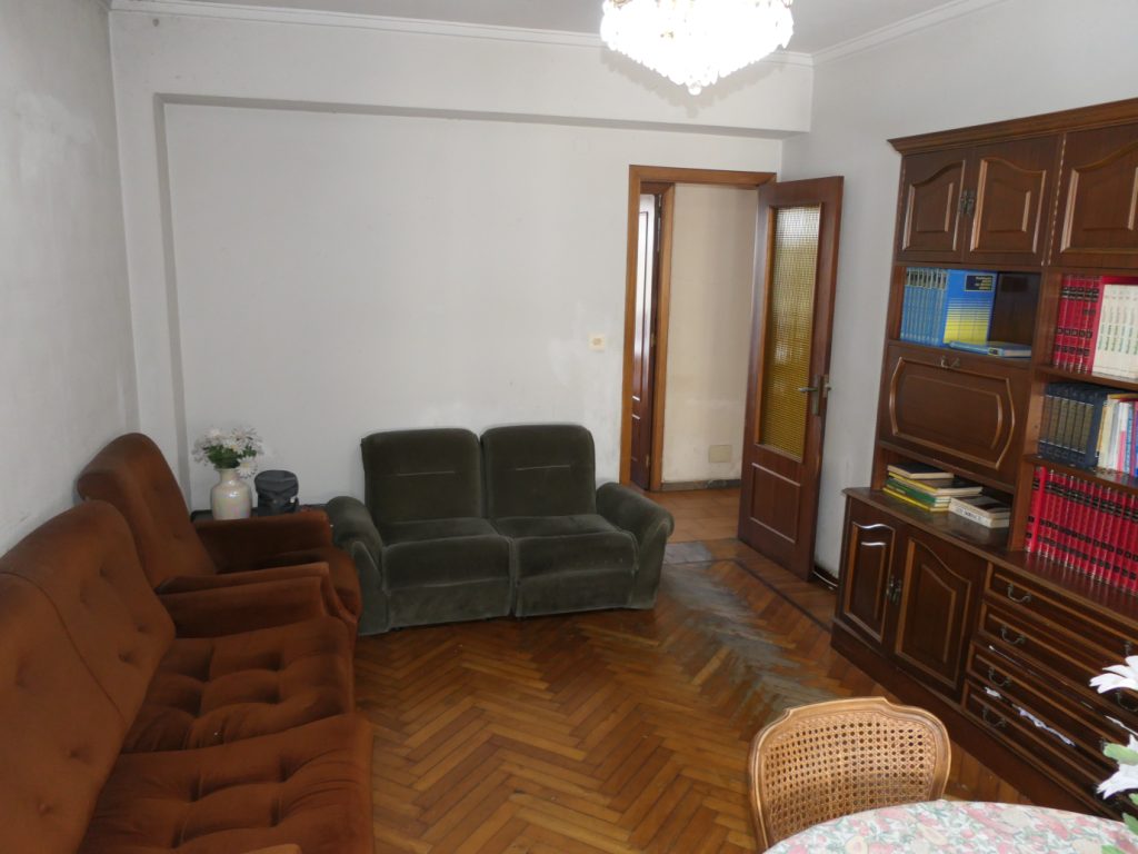 Piso de 3 dormitorios, Calle Río Sil