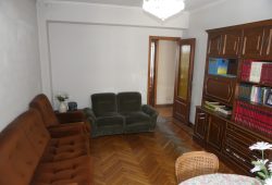 Piso de 3 dormitorios, Calle Río Sil