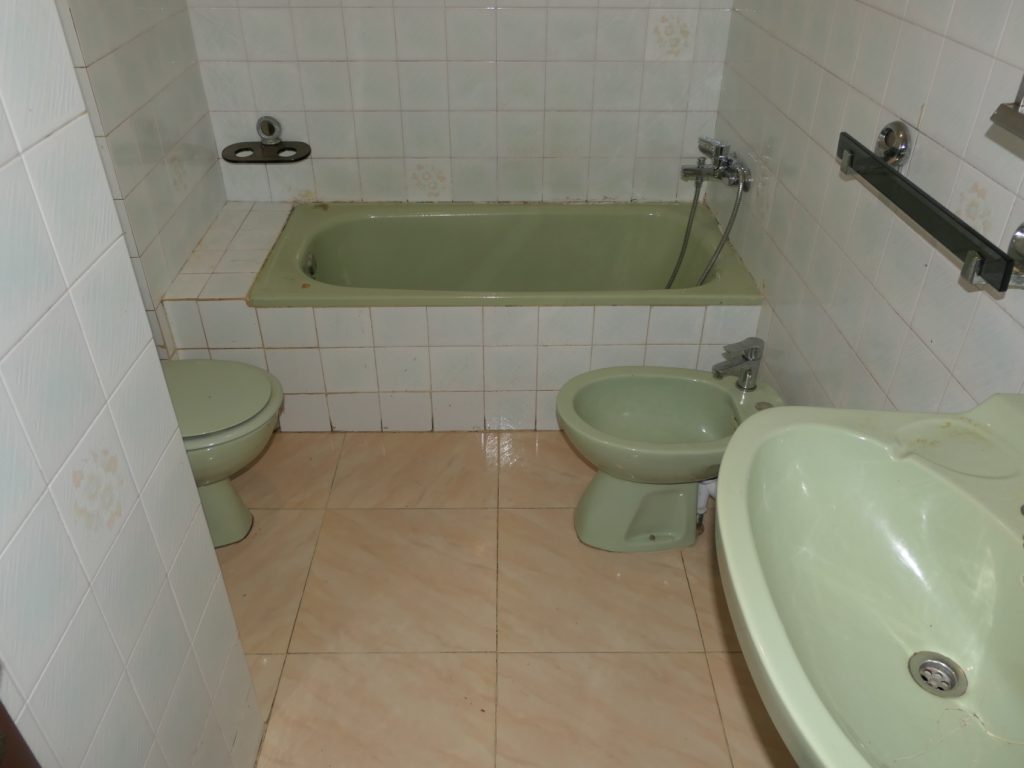 Piso de 3 dormitorios, Calle Río Sil